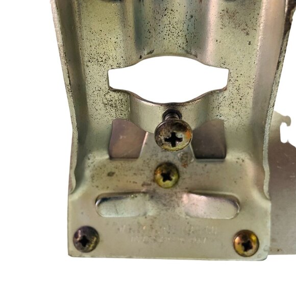 Heavy Duty Metal Wall Mount Bike Holder 4 1/2" x 5" x 1" - Picture 9 of 9